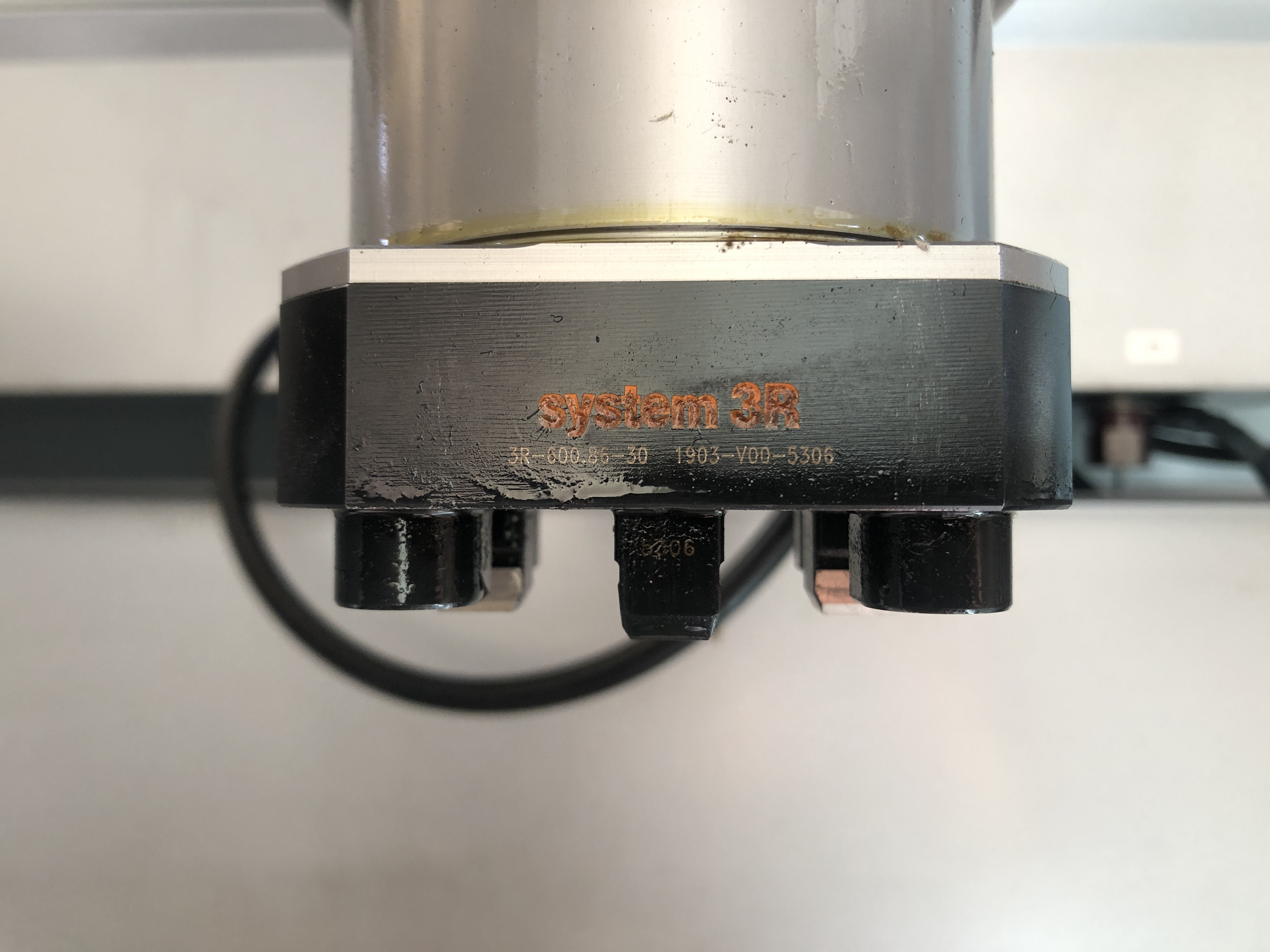 ソディック NC放電加工機 AD35L