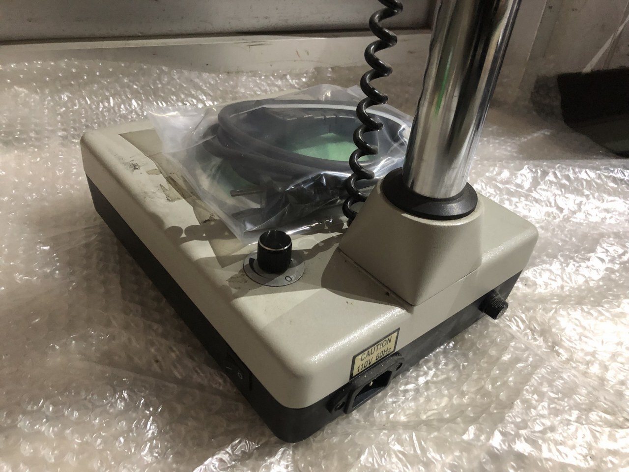 新潟精機 SK ステレオ顕微鏡（実体顕微鏡） QUA SCOPE