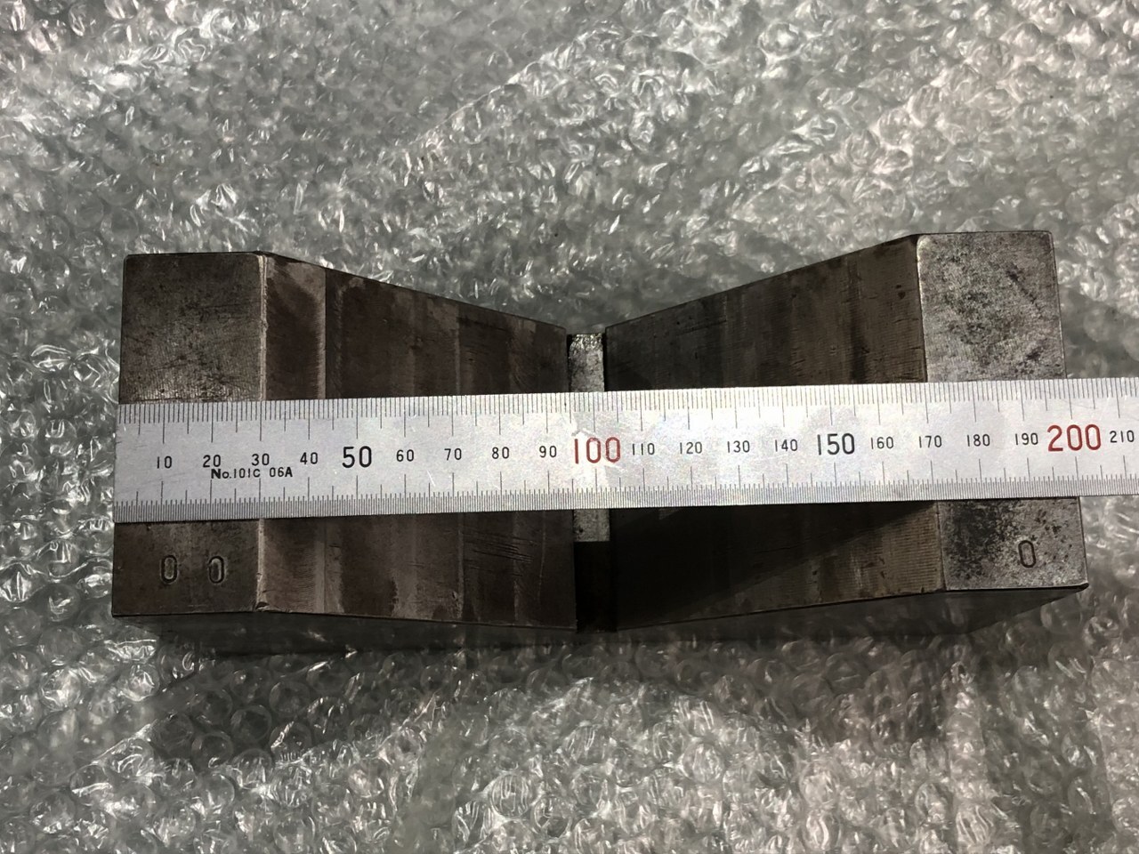 Vブロック W200xD78xH100mm