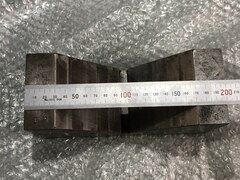 Vブロック W200xD78xH100mm