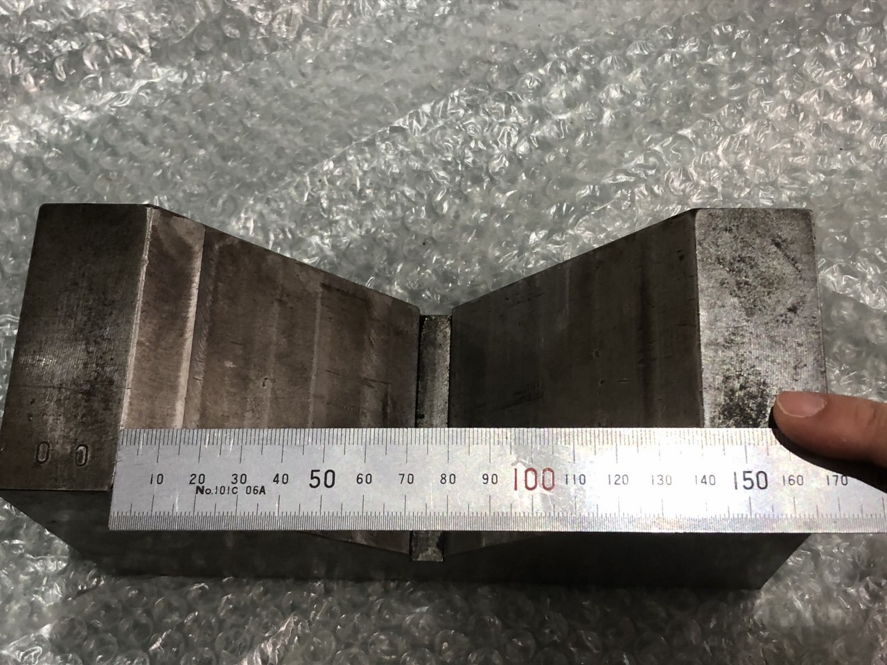 Vブロック W200xD78xH100mm