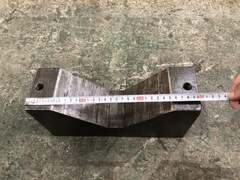 Vブロック W300xD90xH150mm