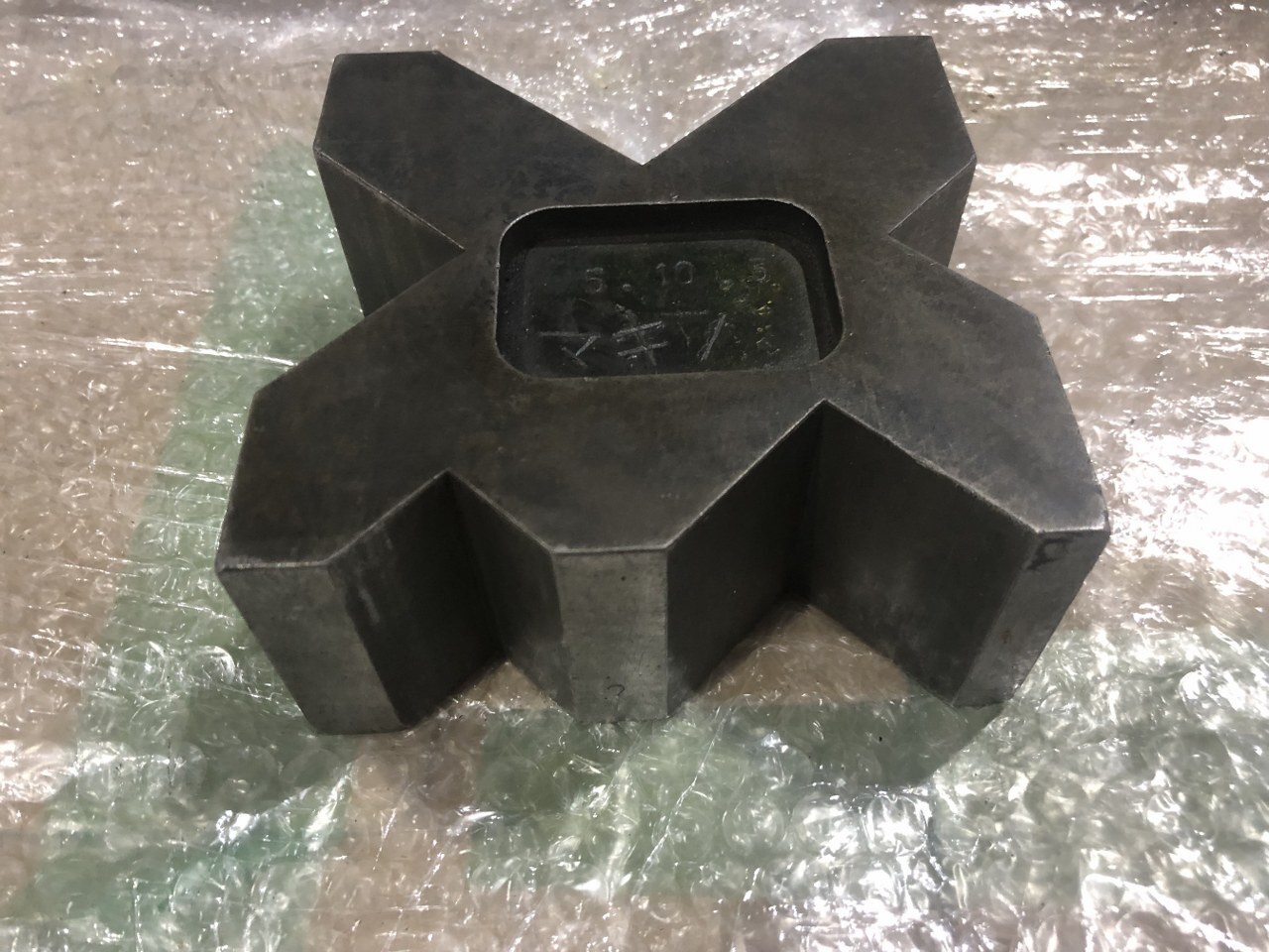 X形Vブロック W120xD120xH55mm