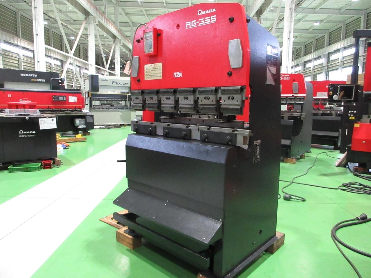 アマダ プレスブレーキ(ベンダー) RG-35S
