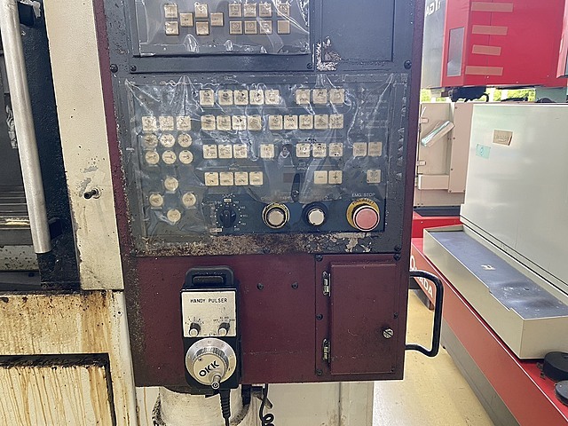 OKK 立型マシニングセンター VM5Ⅲ