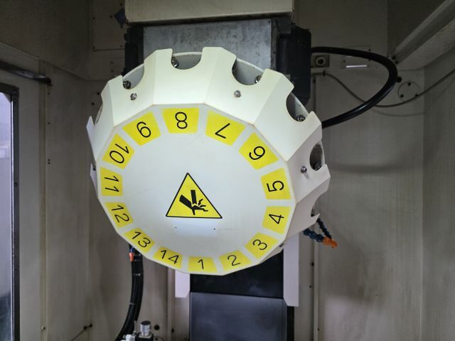 FANUC ローボドリルマシン α-D14MiA5