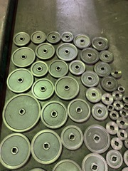 ウオームネジ切盤 TM-1500