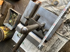 V溝付き桝形ブロック 250＊250