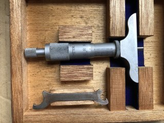 NSK/日本精工 マイクロメータ 【マイクロメータ】TS 01-M