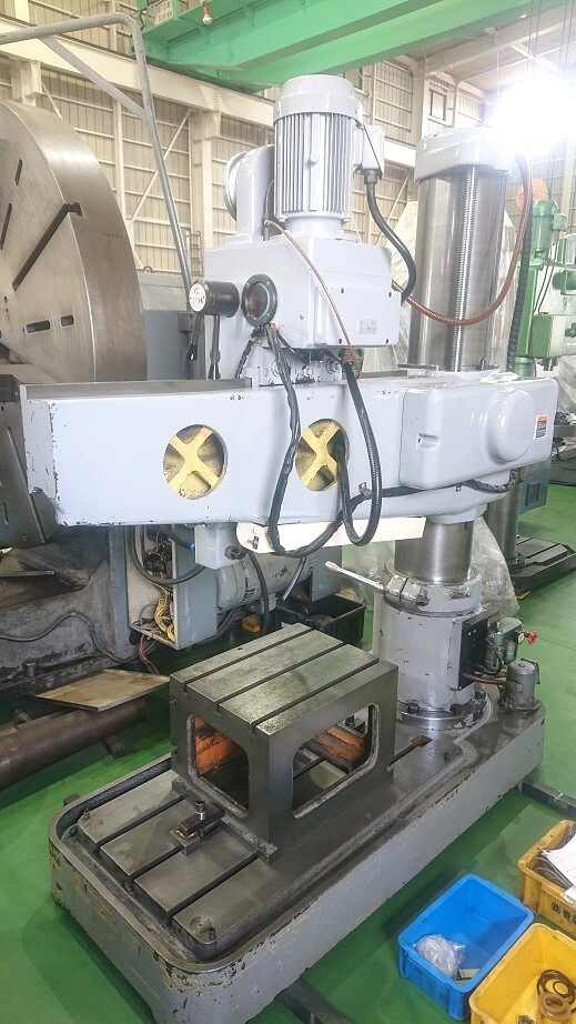 東亜機械製作所 ラジアルボール盤 TRD-1000G