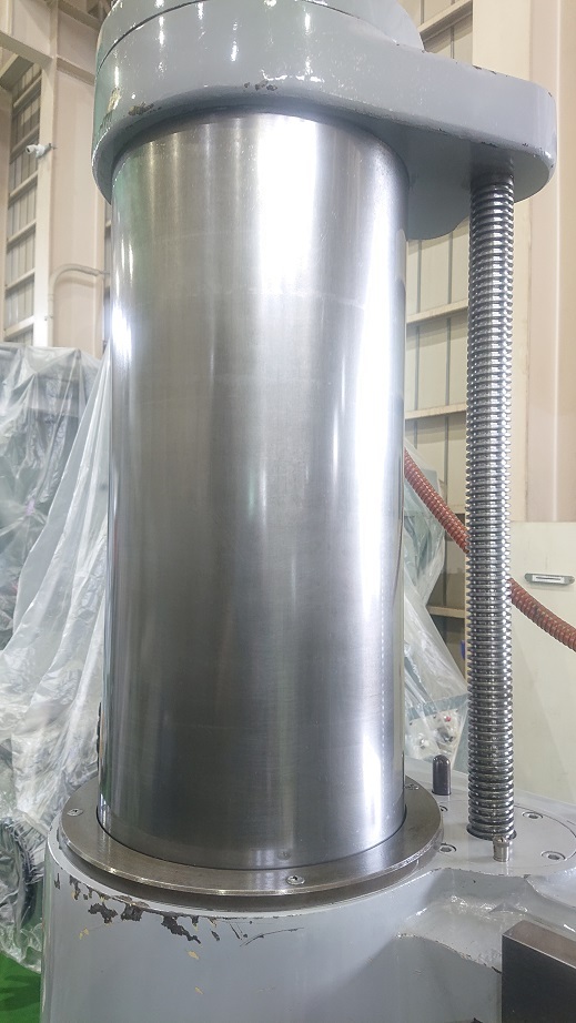 東亜機械製作所 ラジアルボール盤 TRD-1000G