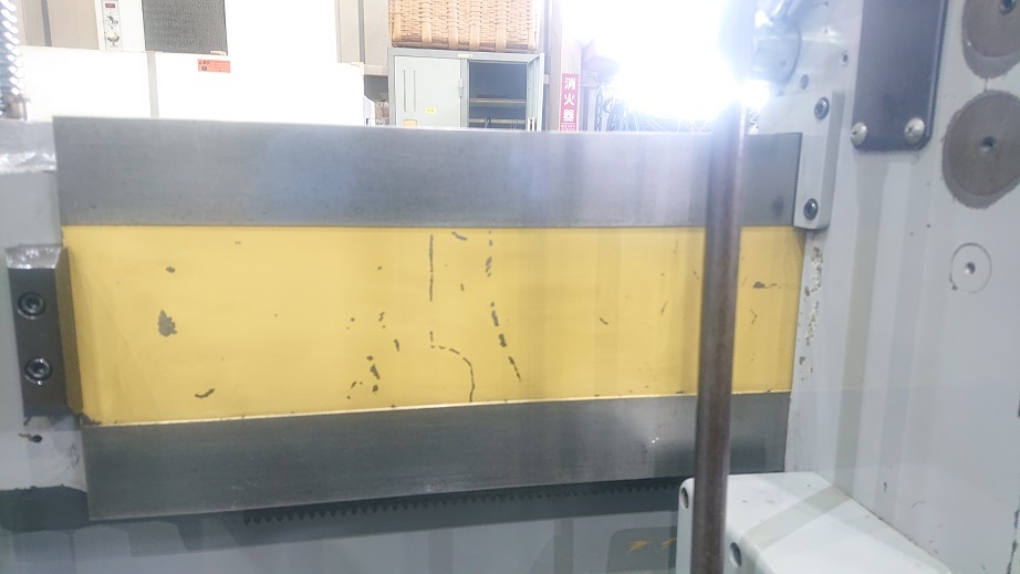 東亜機械製作所 ラジアルボール盤 TRD-1000G