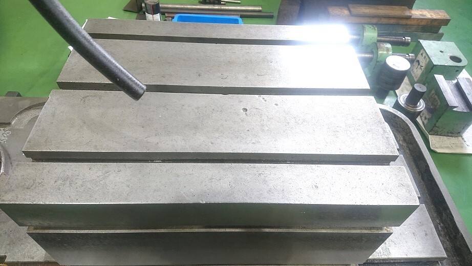 東亜機械製作所 ラジアルボール盤 TRD-1000G