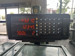 アマダマシンツール 4.5尺普通旋盤 LR-55A