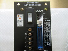 安川電機 YASKAWA サーボパック SERVOPACK CACR-SR 05 AB1 ER