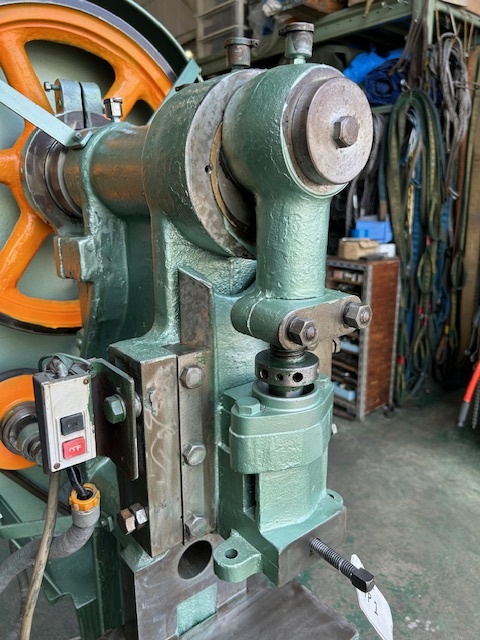  ホーニングプレス 