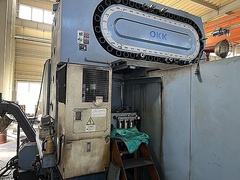 OKK 立型マシニングセンター MCV-1060