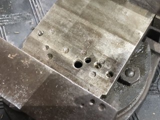 不明 バイス 【バイス】口開：115mm　口幅：140mm　口高：46mm