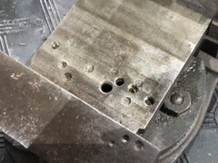 不明 バイス 【バイス】口開：115mm　口幅：140mm　口高：46mm