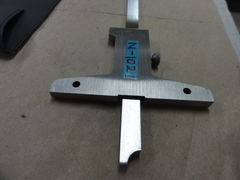 MITUTOYO｜ミツトヨ デプスノギス VDS-30