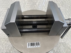 両締めマシンバイス