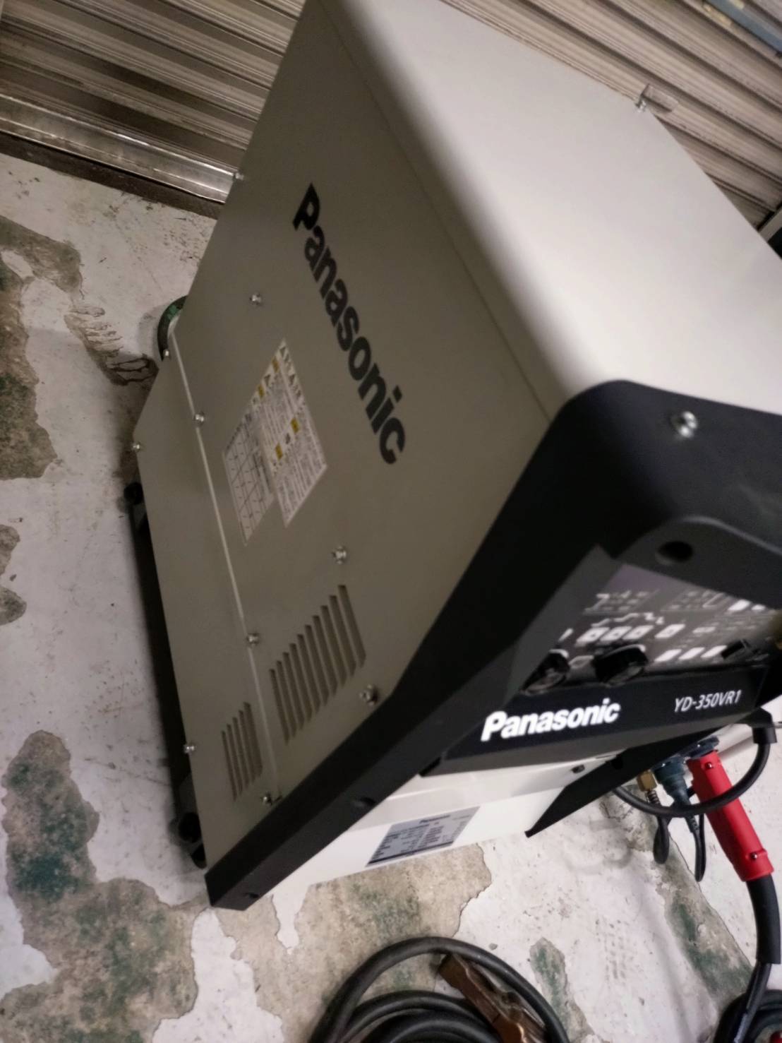 パナソニック インバーター制御CO2MAGフルデジタル半自動溶接機