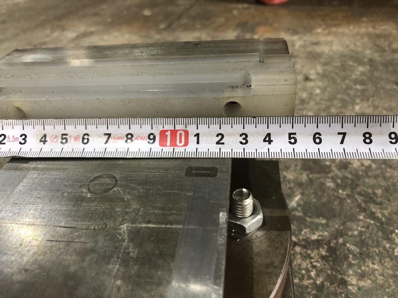 不明 傾斜バイス 口幅150mm　口高30mm　口開125mm