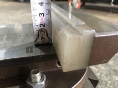 不明 傾斜バイス 口幅150mm　口高30mm　口開125mm