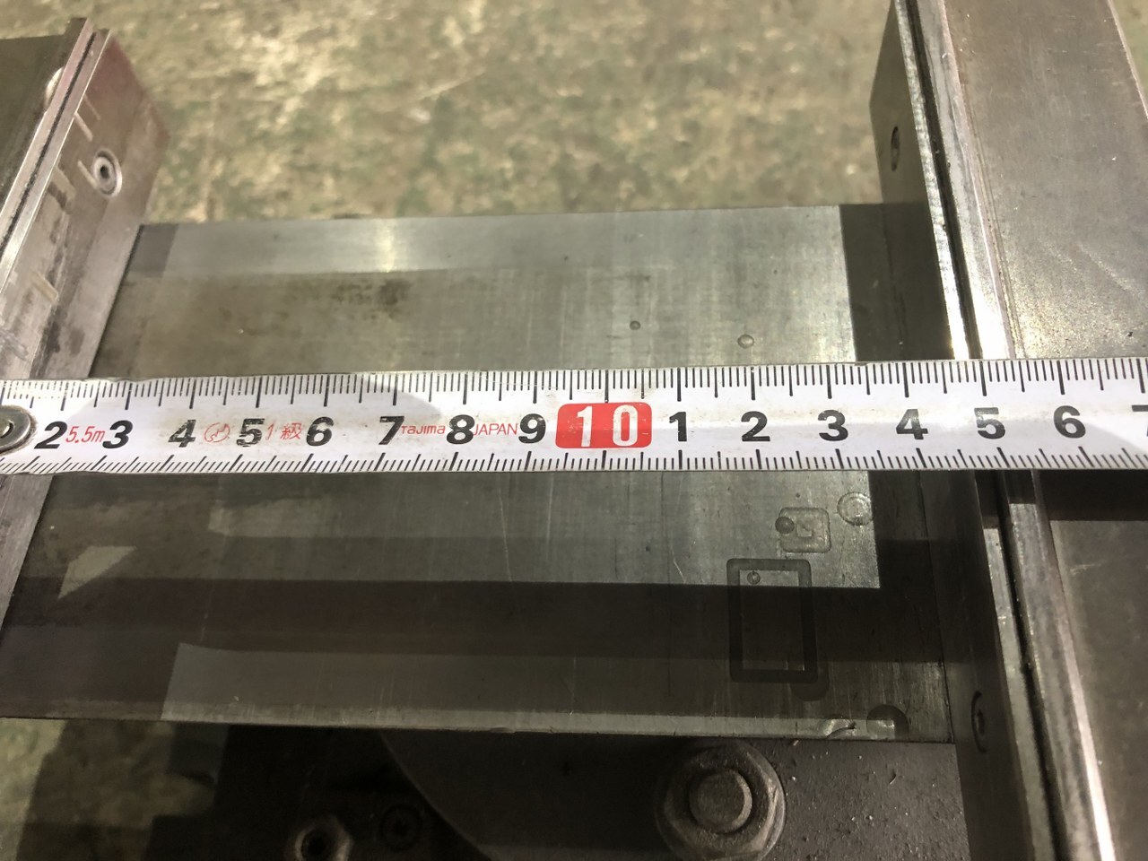 傾斜バイス 口幅150mm　口高30mm　 口開140mm