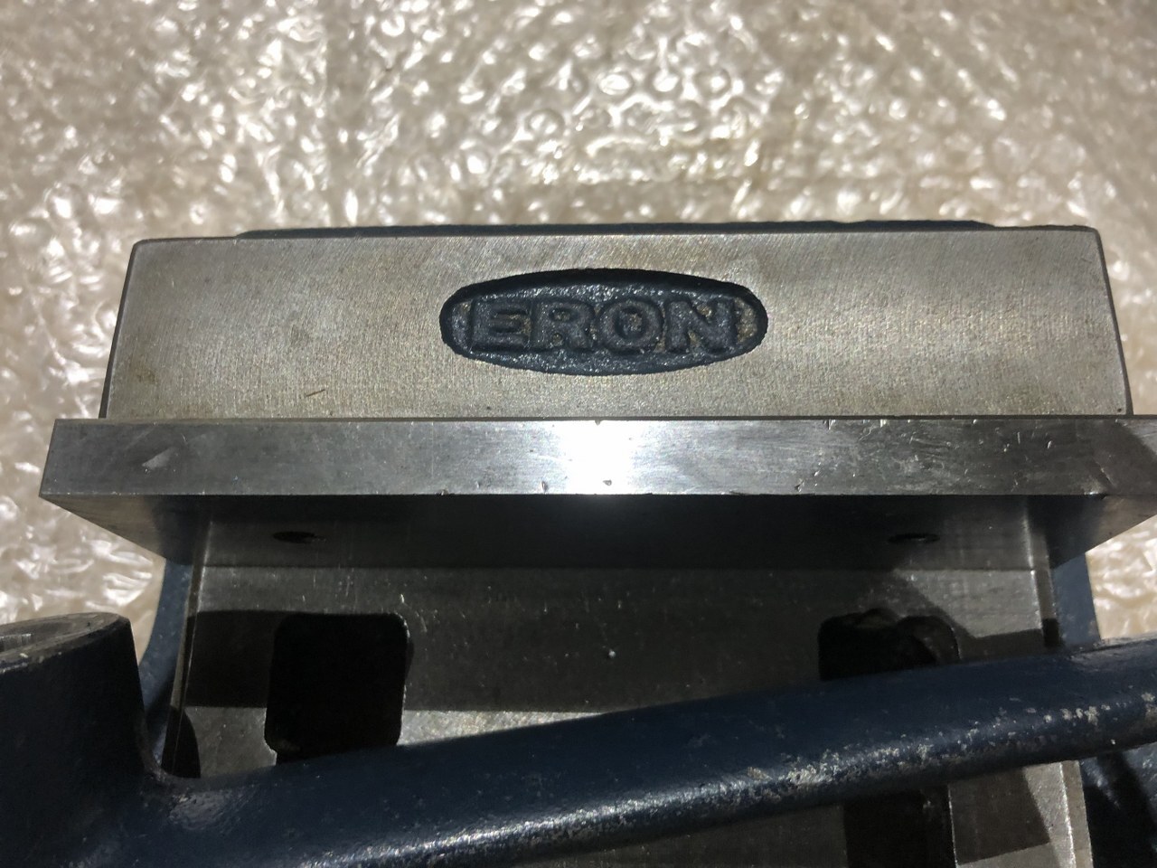 ナベヤ(ERON) バイス 口幅140mm　口高40mm　 口開100mm