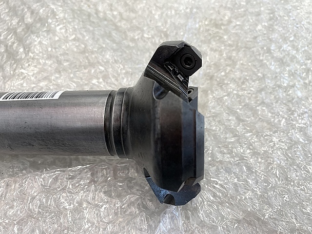 サンドビック フェイスミルカッター R245-063A32-12L