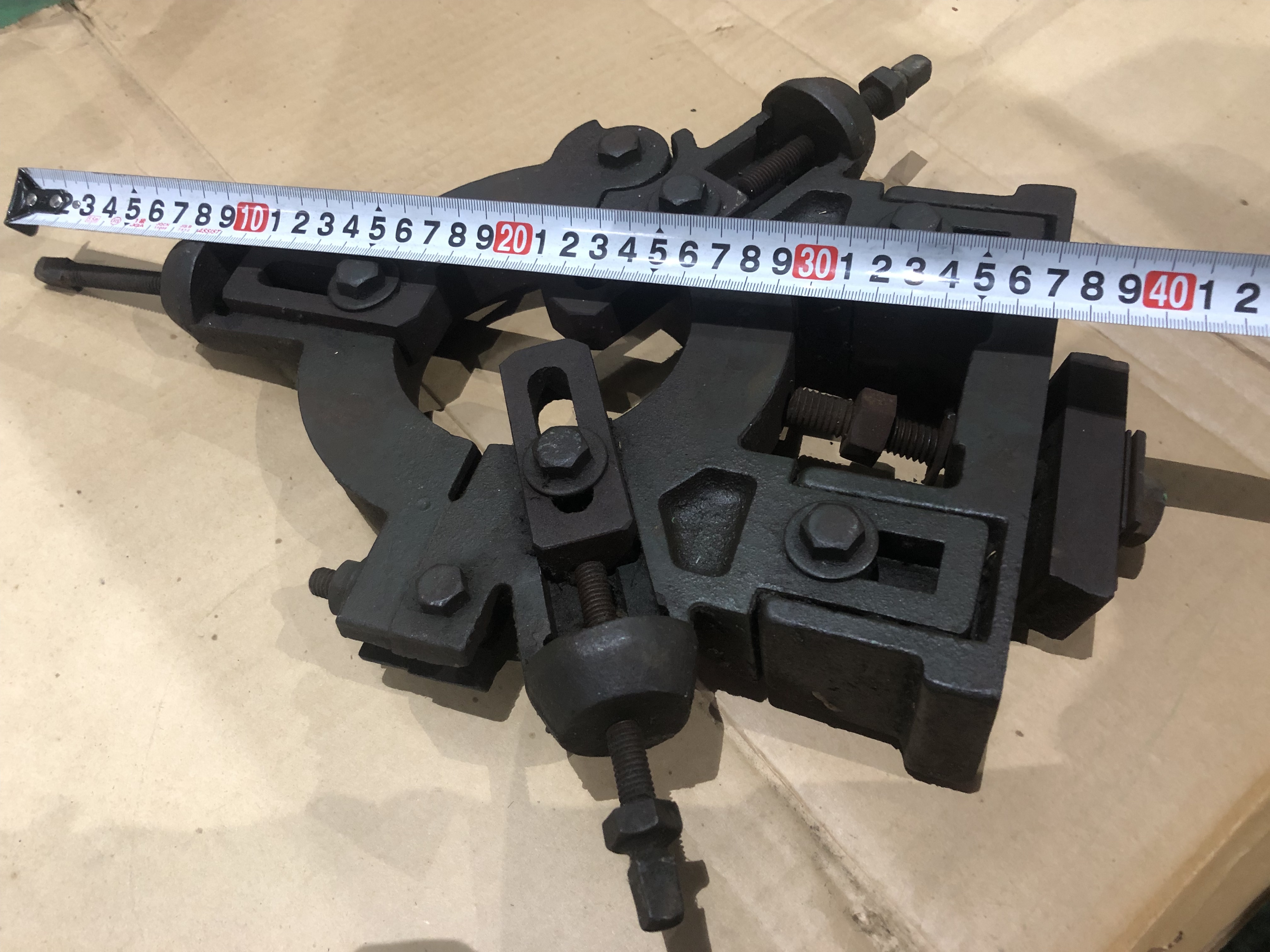 不明 回定振れ止め 内径100ｍｍ　全体高さ400ｍｍ