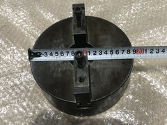 不明 2爪スクロールチャック φ190　ハンドルなし