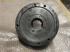 不明 2爪スクロールチャック φ190　ハンドルなし