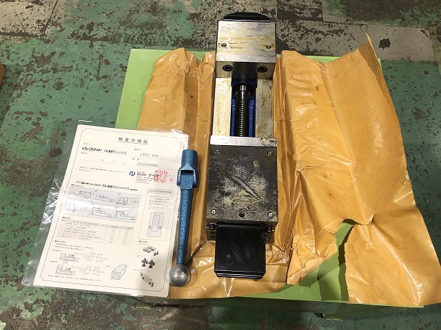 ナベヤ ERON ロックタイト精密マシンバイス LTFV-100