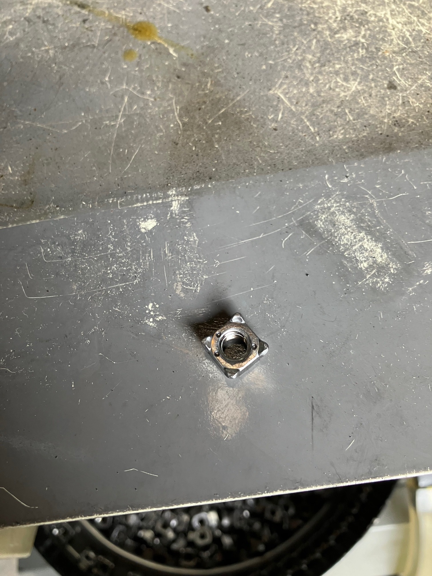 ヤジマ ナットフィーダ NFSSS-0006-IS6-3