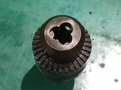 ドリルチャック