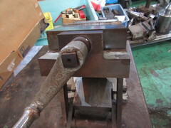 不明 バイス 口幅155mm　口高40mm　口開100mm