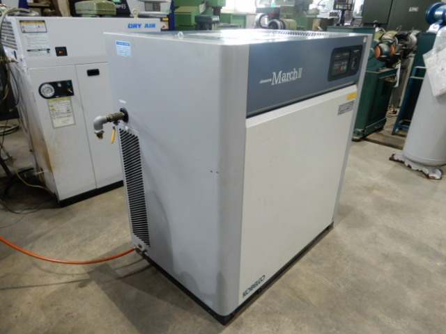 コベルコ 7.5Kw 油冷式スクリューコンプレッサー CM8BD-5