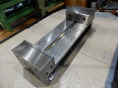 ナベヤ ERON 精密マシンバイス　200 200
