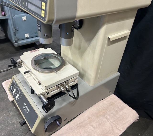 トプコン 投影機 VP-300D