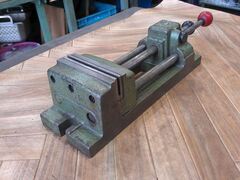 ナベヤ(ERON) クランプマスターバイス EVS100-4