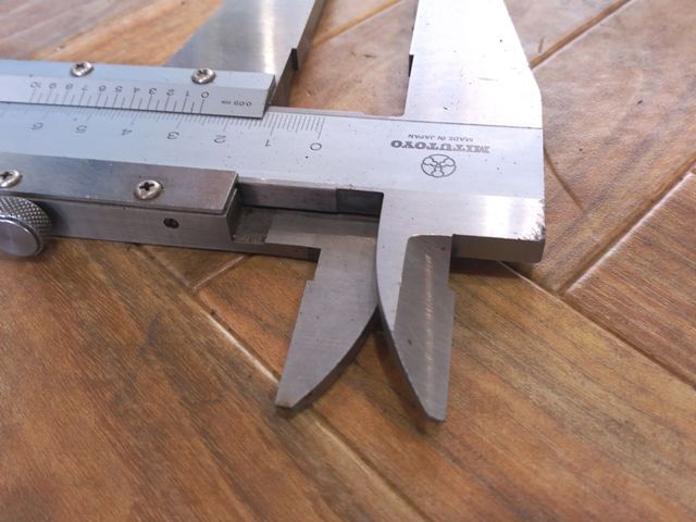 MITUTOYO｜ミツトヨ ノギス 600mm