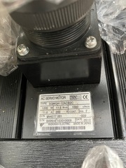 安川 ACサーボモーター SGMGH-12ACB2C