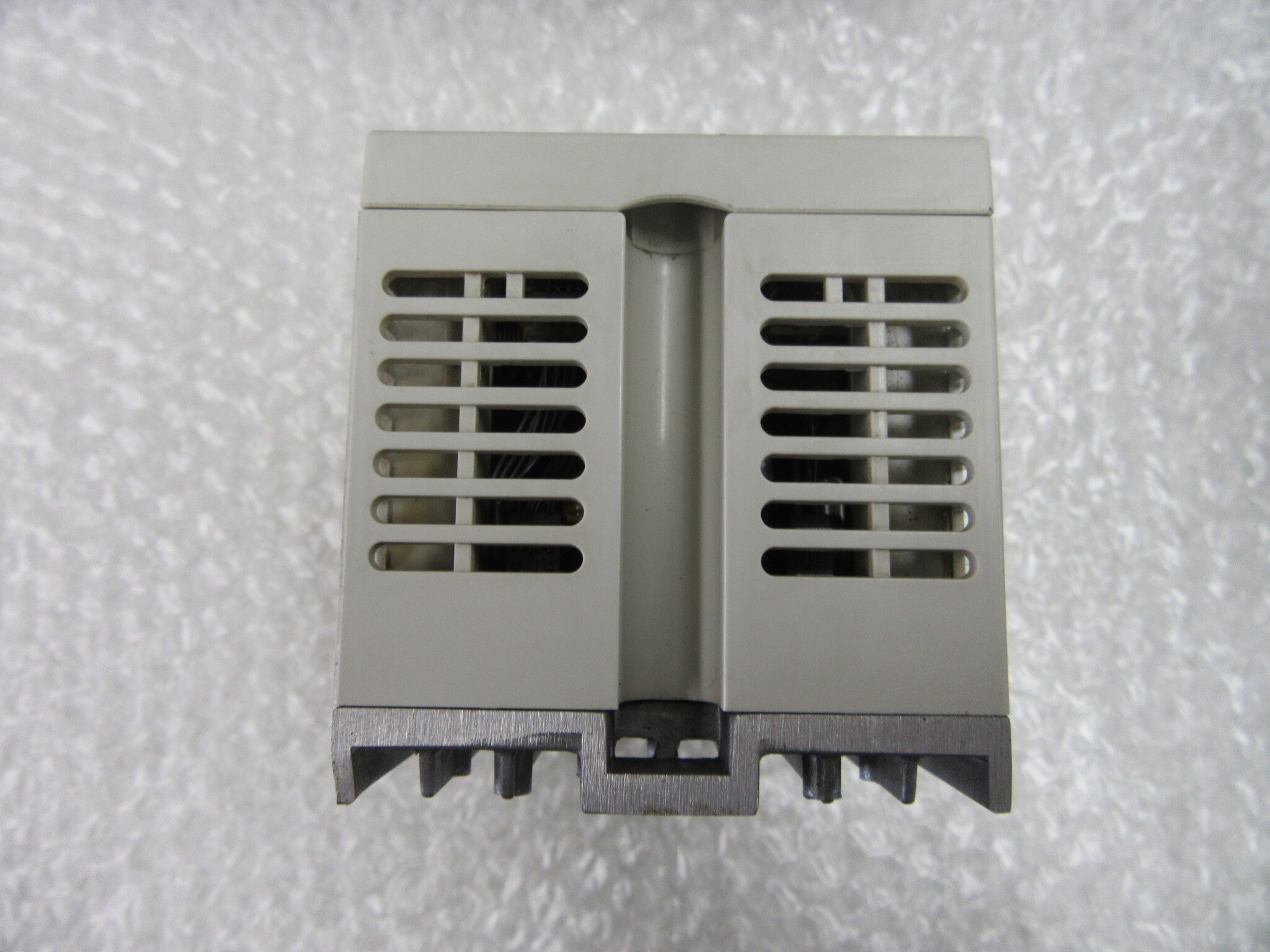 三菱電機/MITSUBISHI インバータ FR-S520E-0.2K | マシンライフ