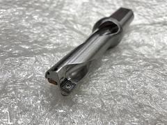 サンドビック スローアウェイドリル 880-D2150L25-03