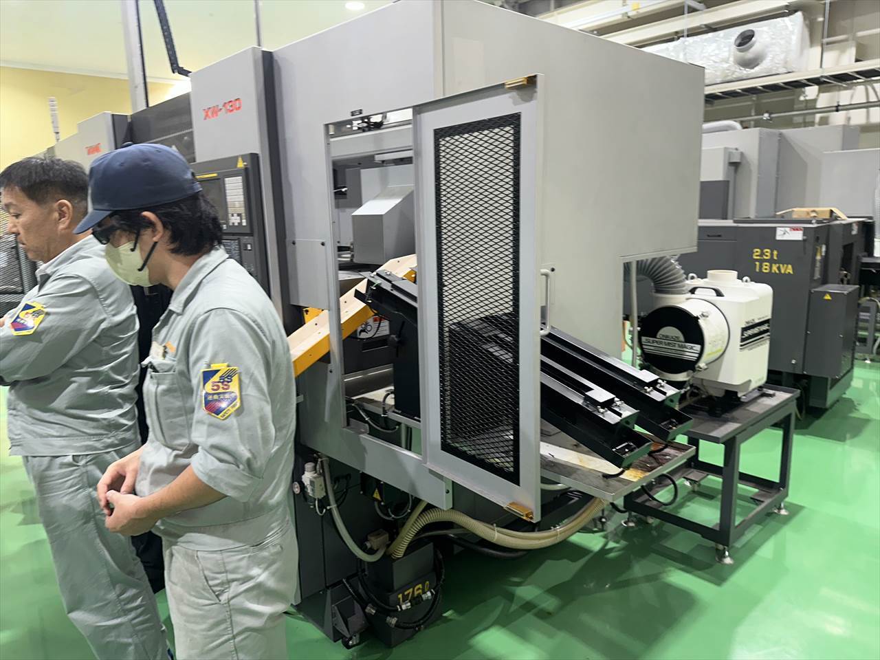 高松機械工業 NC旋盤（平行2主軸） XW-130