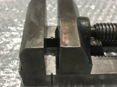 バイス 口幅75　口幅65　口高35