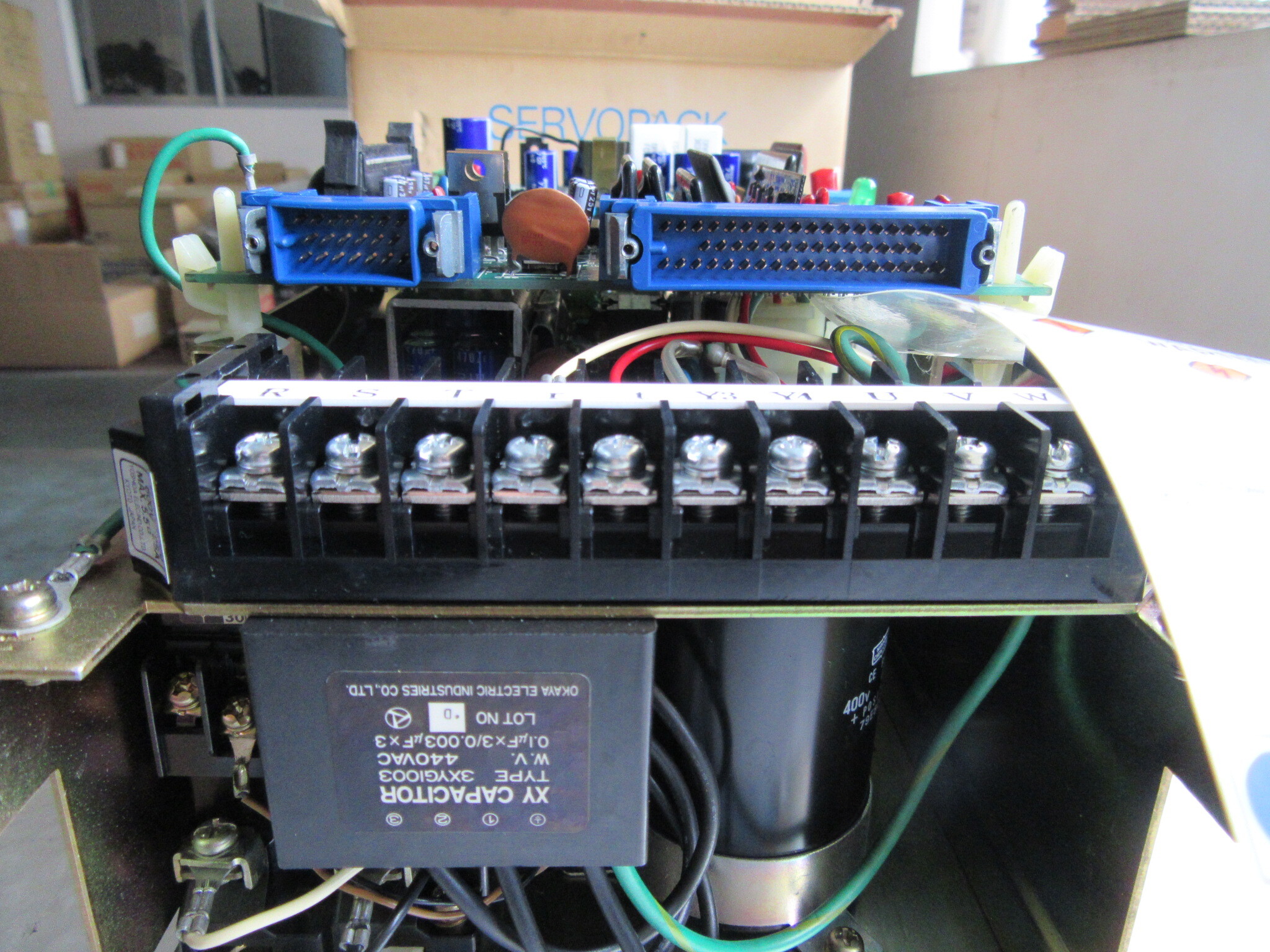 YASKAWA CACR-JU084AEA02サーボパック　安川　コンバータ サーボパックの置換 - アフターサービス - サービス・サポート - HOME