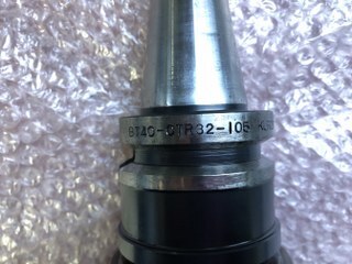 黒田精工/KURODA BT40 【ミーリングチャック】BT40-CTR32-105